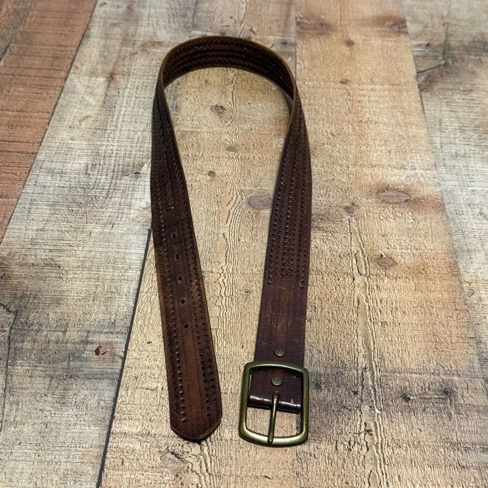 American Eagle genuine leather brown strap size M